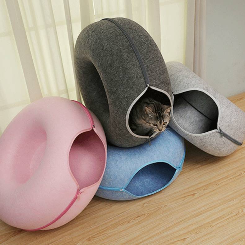 Donut Cat Tunnel Bed – Felt Cave House & Play Toy Combo