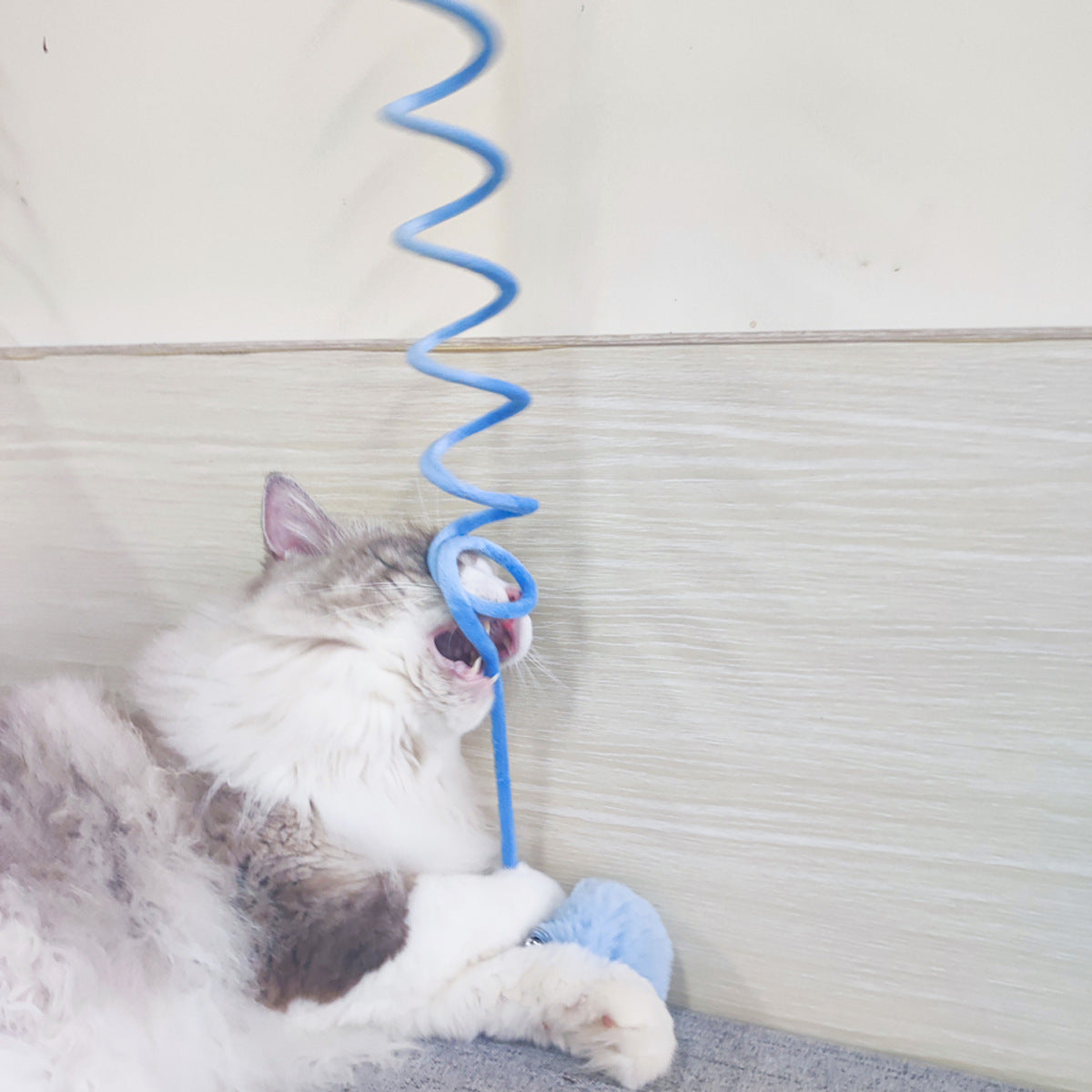 Interactive Spring Cat Toy - Suction Cup & Rabbit Fur